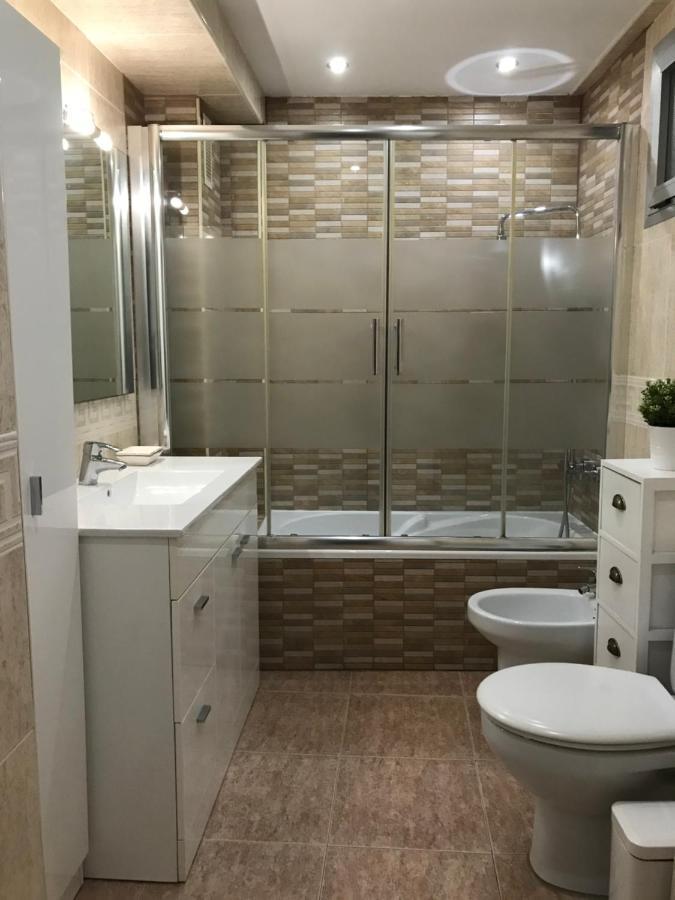 Apartamento Con Parking Gratis En El Centro, 2 Dormitorios Almería Exterior foto